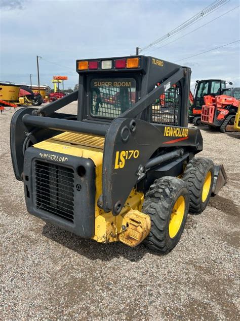 2004 new holland ls170 skid steer|l170 skid steer for sale.